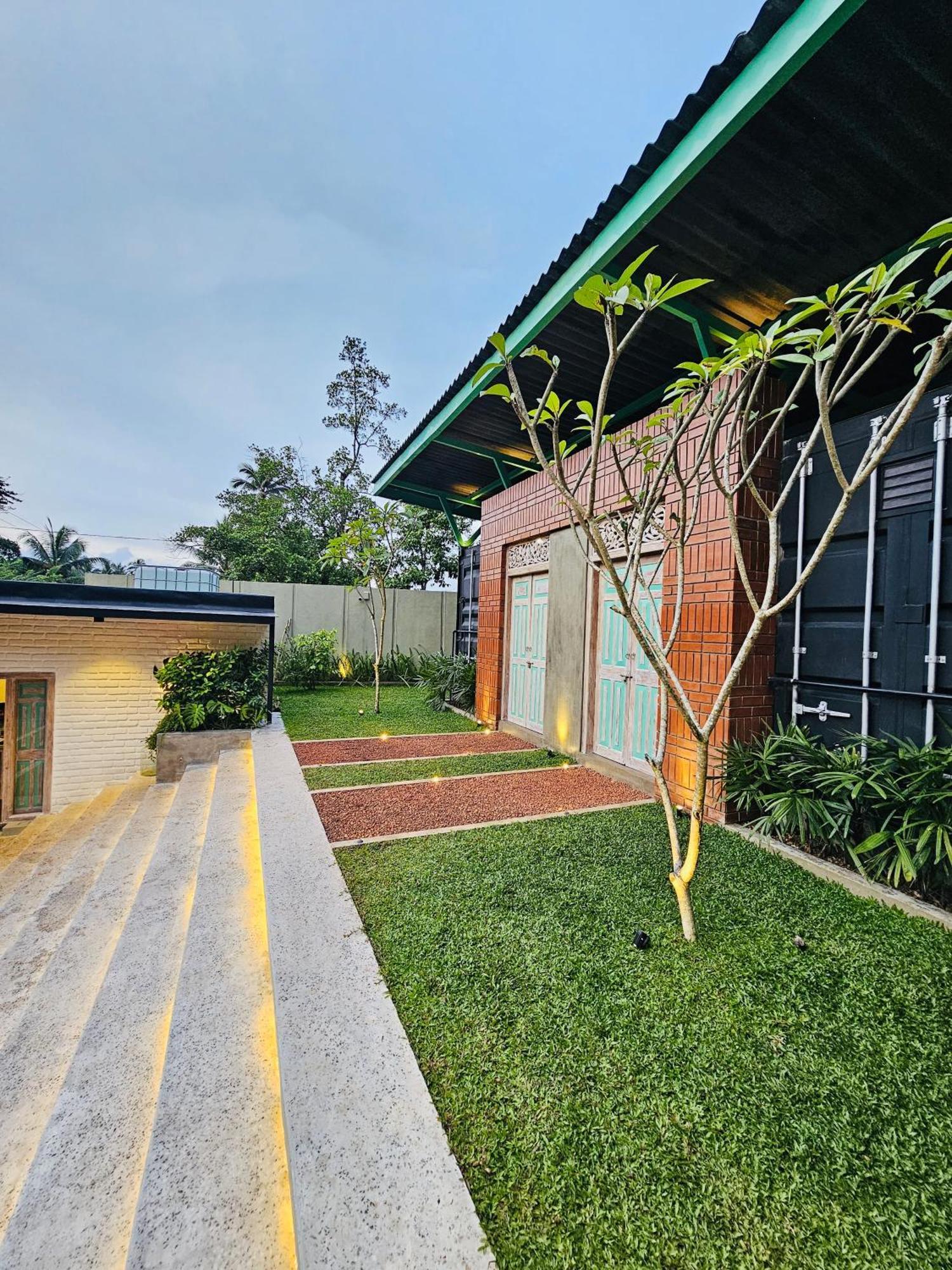 Container Villa Luxury Collection Weliweriya Extérieur photo
